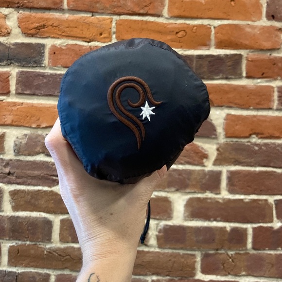 Isis - Black Down Jacket - size 4 - Picture 12 of 13